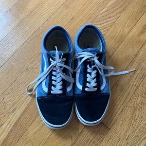 blue and black old skool low top vans